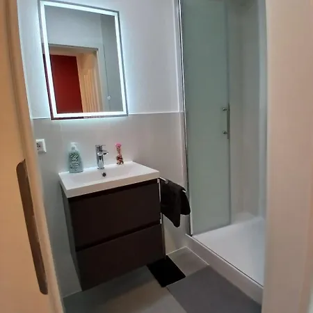 Hub 13 - Mit Balkon Hostal Karlsruhe