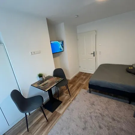 Hostal Hub 13 - Mit Balkon Karlsruhe